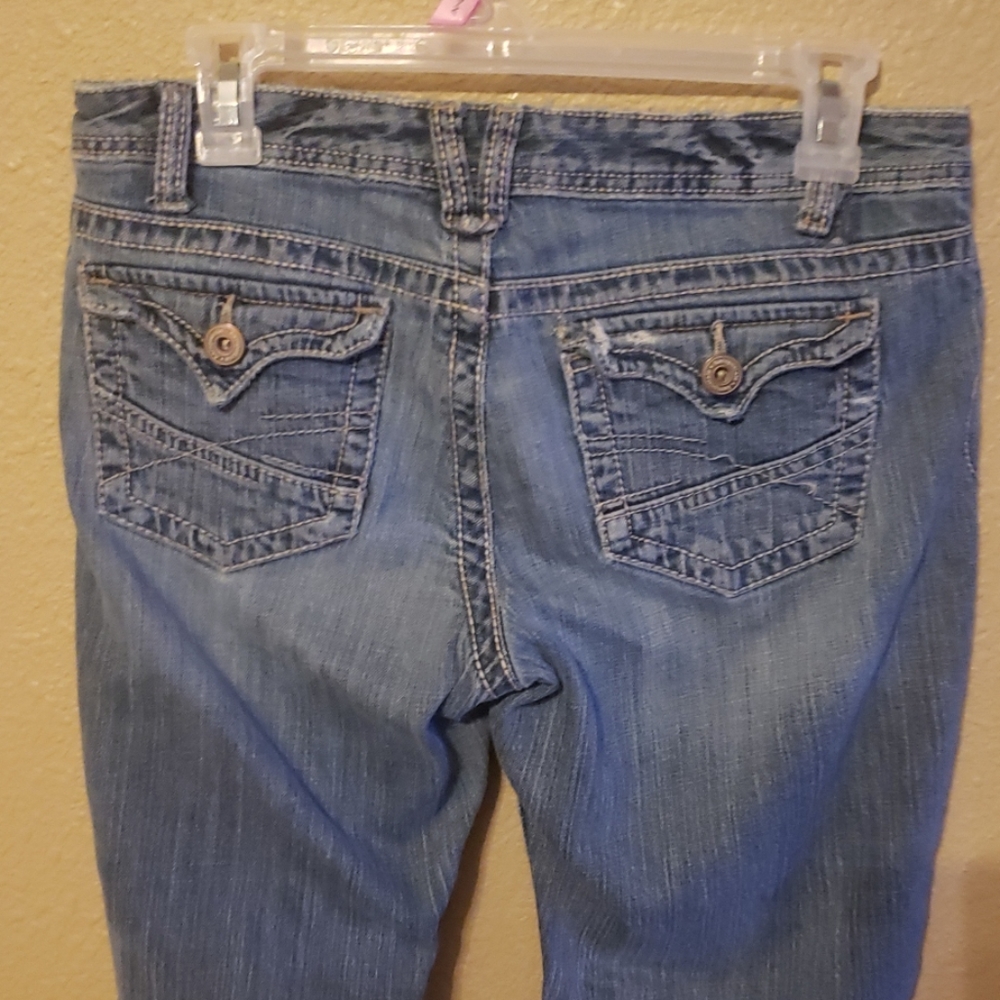 Jeans - Picture 2 of 3
